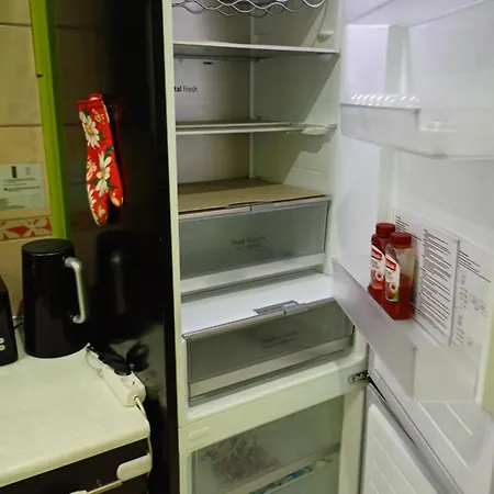 Apartament Venge -Cale Mieszkanie 46M2 Na Wylacznosc - Z Jedna Sypialnia I Jednym Sypialno-Salonem -3 Pietro Bez Windy- Rezerwacja Bez Karty Kredytowej-Klimatyzacja-Netflix-2 Lozeczka Dzieciece, Bezplatny Parking Publiczny Na Monitorowanym Podworzu *