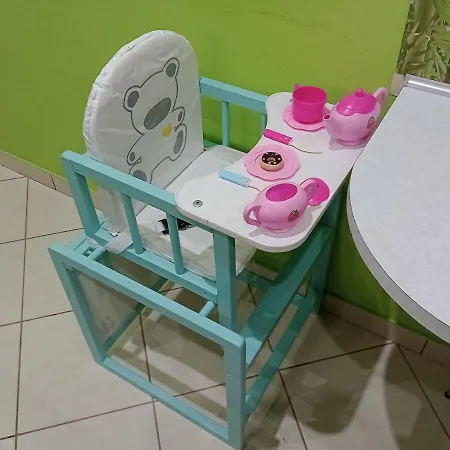 Apartament Venge -Cale Mieszkanie 46M2 Na Wylacznosc - Z Jedna Sypialnia I Jednym Sypialno-Salonem -3 Pietro Bez Windy- Rezerwacja Bez Karty Kredytowej-Klimatyzacja-Netflix-2 Lozeczka Dzieciece, Bezplatny Parking Publiczny Na Monitorowanym Podworzu Wroclaw