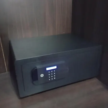 Apartament Venge -Cale Mieszkanie 46M2 Na Wylacznosc - Z Jedna Sypialnia I Jednym Sypialno-Salonem -3 Pietro Bez Windy- Rezerwacja Bez Karty Kredytowej-Klimatyzacja-Netflix-2 Lozeczka Dzieciece, Bezplatny Parking Publiczny Na Monitorowanym Podworzu Apartment