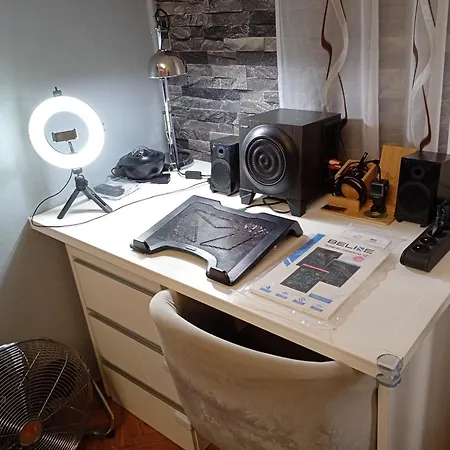 Apartmán Venge -cale Mieszkanie 46m2 Na Wylacznosc - Z Jedna Sypialnia I Jednym Sypialno-salonem -3 Pietro Bez Windy- Rezerwacja Bez Karty Kredytowej-klimatyzacja-netflix-2 Lozeczka Dzieciece, Bezplatny Parking Publiczny Na Monitorowanym Podworzu *