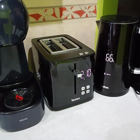 Apartmán Venge -cale Mieszkanie 46m2 Na Wylacznosc - Z Jedna Sypialnia I Jednym Sypialno-salonem -3 Pietro Bez Windy- Rezerwacja Bez Karty Kredytowej-klimatyzacja-netflix-2 Lozeczka Dzieciece, Bezplatny Parking Publiczny Na Monitorowanym Podworzu Vratislav