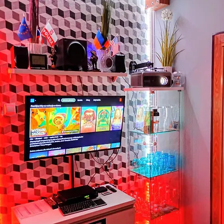 Apartment Apartament Venge -Cale Mieszkanie 46M2 Na Wylacznosc - Z Jedna Sypialnia I Jednym Sypialno-Salonem -3 Pietro Bez Windy- Rezerwacja Bez Karty Kredytowej-Klimatyzacja-Kino Domowe-Projektor-100