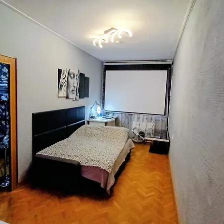 Apartment Apartament Venge -Cale Mieszkanie 46M2 Na Wylacznosc - Z Jedna Sypialnia I Jednym Sypialno-Salonem -3 Pietro Bez Windy- Rezerwacja Bez Karty Kredytowej-Klimatyzacja-Kino Domowe-Projektor-100