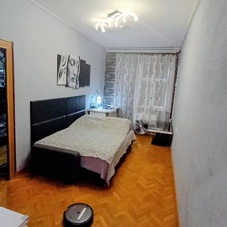 Apartament Venge -Cale Mieszkanie 46M2 Na Wylacznosc - Z Jedna Sypialnia I Jednym Sypialno-Salonem -3 Pietro Bez Windy- Rezerwacja Bez Karty Kredytowej-Klimatyzacja-Kino Domowe-Projektor-100