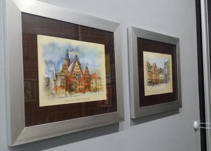 Venge -cale Mieszkanie 46m2 Na Wylacznosc - Z Jedna Sypialnia I Jednym Sypialno-salonem -3 Pietro Bez Windy- Rezerwacja Bez Karty Kredytowej-klimatyzacja-netflix-2 Lozeczka Dzieciece, Bezplatny Parking Publiczny Na Monitorowanym Podworzu Apartman *