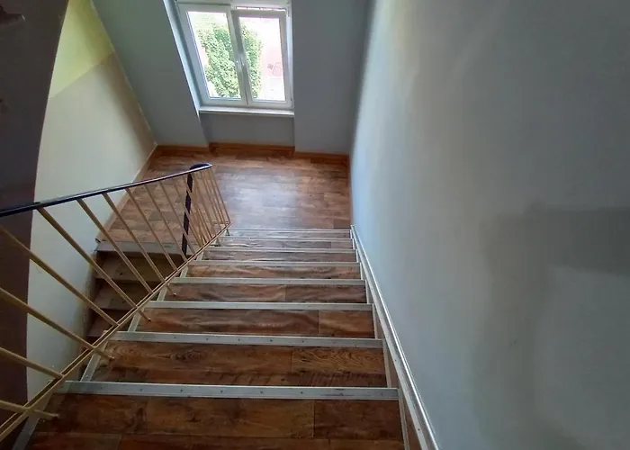 Venge -cale Mieszkanie 46m2 Na Wylacznosc - Z Jedna Sypialnia I Jednym Sypialno-salonem -3 Pietro Bez Windy- Rezerwacja Bez Karty Kredytowej-klimatyzacja-netflix-2 Lozeczka Dzieciece, Bezplatny Parking Publiczny Na Monitorowanym Podworzu