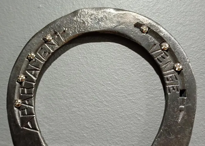 Venge -cale Mieszkanie 46m2 Na Wylacznosc - Z Jedna Sypialnia I Jednym Sypialno-salonem -3 Pietro Bez Windy- Rezerwacja Bez Karty Kredytowej-klimatyzacja-netflix-2 Lozeczka Dzieciece, Bezplatny Parking Publiczny Na Monitorowanym Podworzu Wrocław