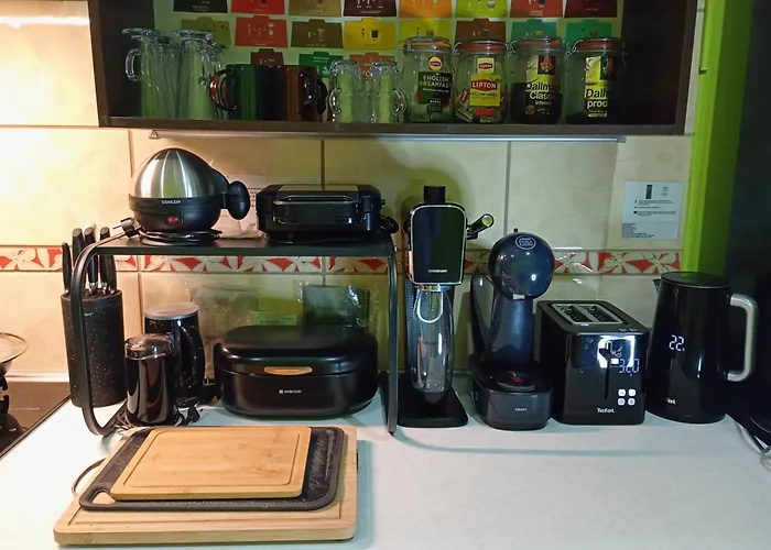 Venge -cale Mieszkanie 46m2 Na Wylacznosc - Z Jedna Sypialnia I Jednym Sypialno-salonem -3 Pietro Bez Windy- Rezerwacja Bez Karty Kredytowej-klimatyzacja-netflix-2 Lozeczka Dzieciece, Bezplatny Parking Publiczny Na Monitorowanym Podworzu Wrocław